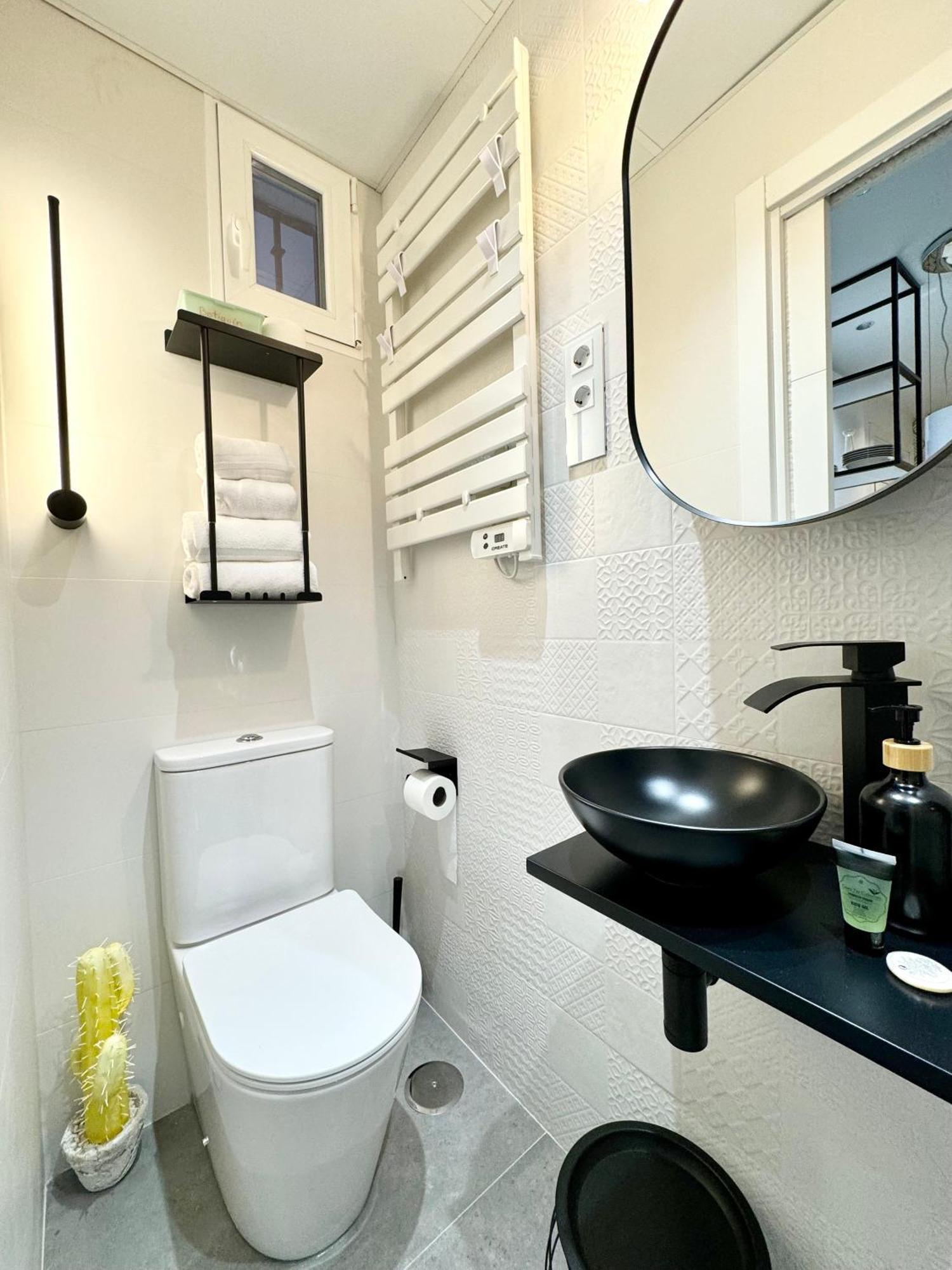 Luxury Flat City Center Full Equipe Non Touristic مدريد المظهر الخارجي الصورة