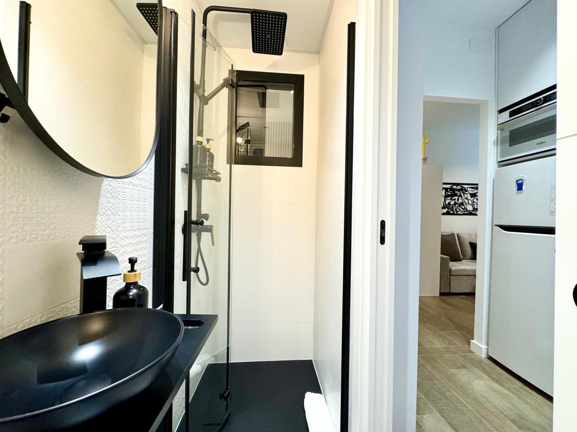 Luxury Flat City Center Full Equipe Non Touristic مدريد المظهر الخارجي الصورة