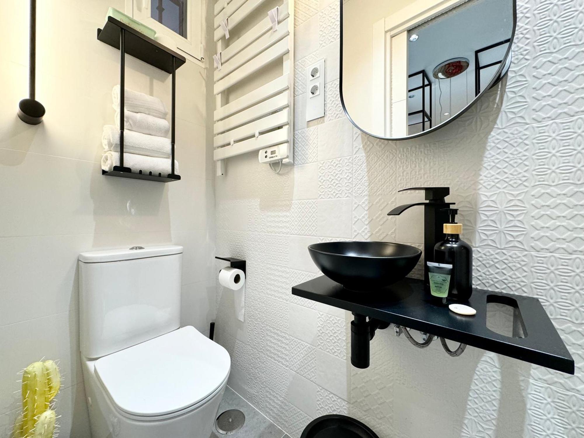 Luxury Flat City Center Full Equipe Non Touristic مدريد المظهر الخارجي الصورة
